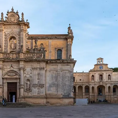 Omar House Ferienhaus Lecce